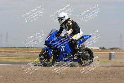 media/Sep-10-2023-Pacific Track Time (Sun) [[44210541ad]]/Group B/1220pm (Wheelie Bump)/